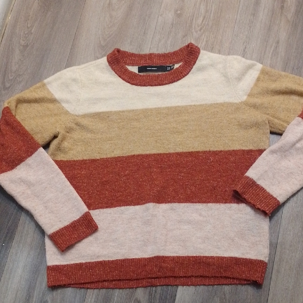 Vero Moda Red and Cream Crewneck Sweater